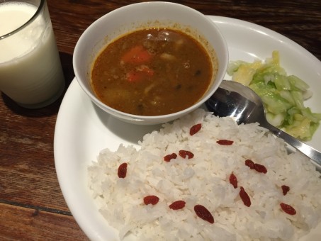 自然食品で体の中からキレイ！薬膳カレー